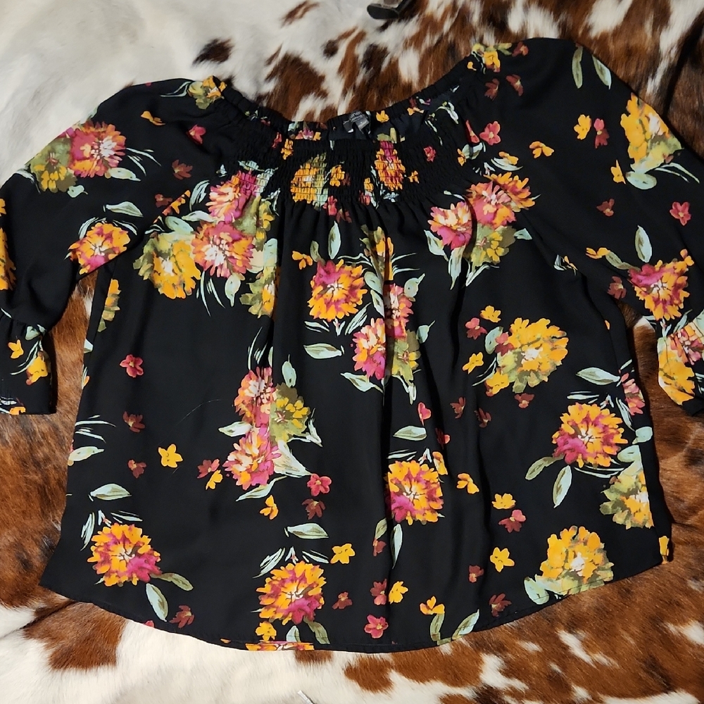 Ninety Pink and Orange Ruffled 3/4 Sleeve Blouse